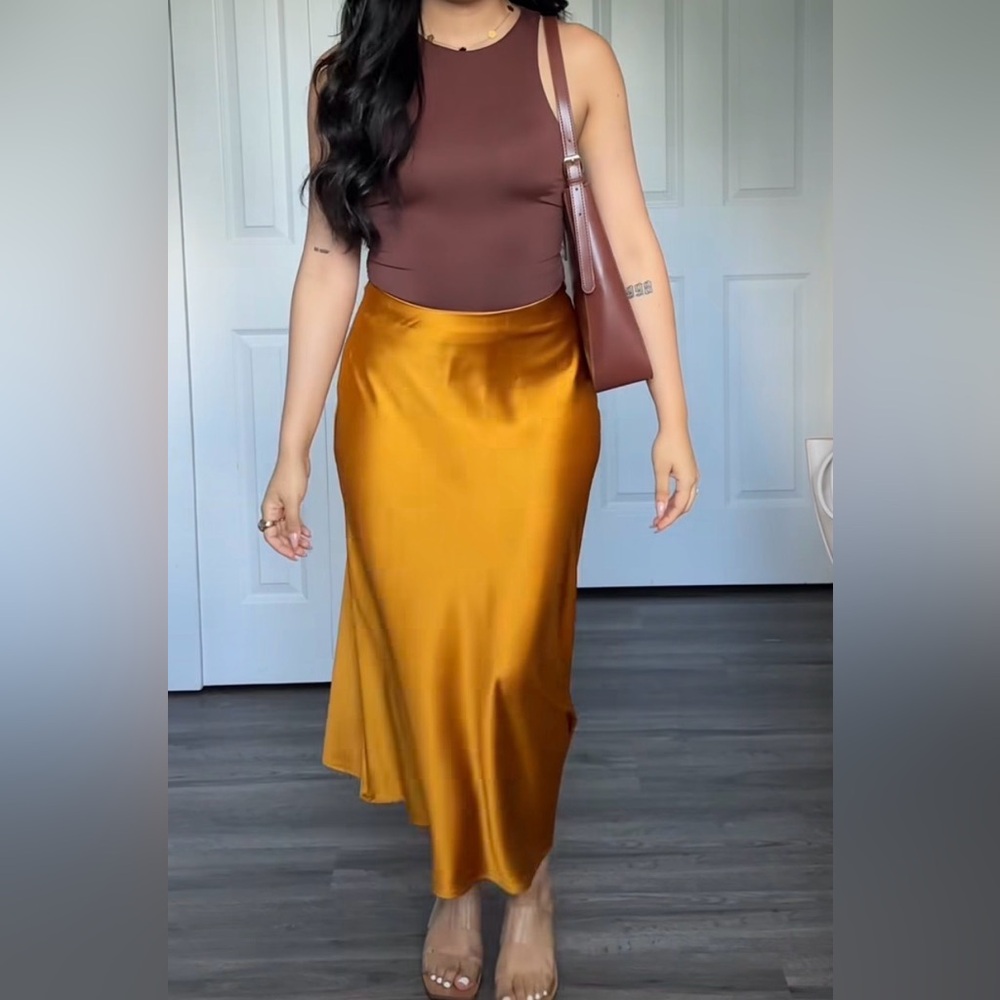 Worthington Rust-Orange skirt